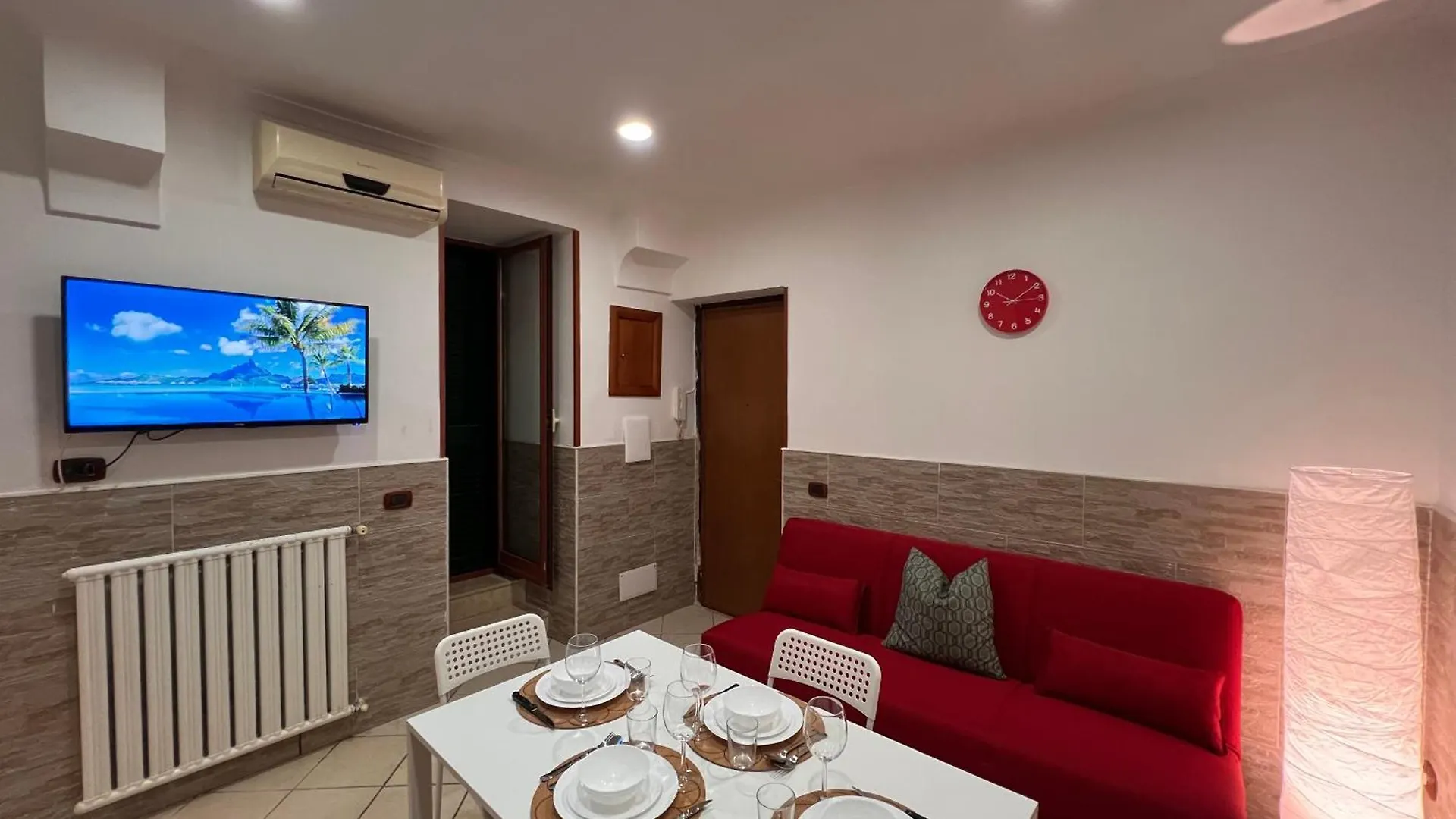 Casa Tua Al Centro Di Napoli Apartment  Naples