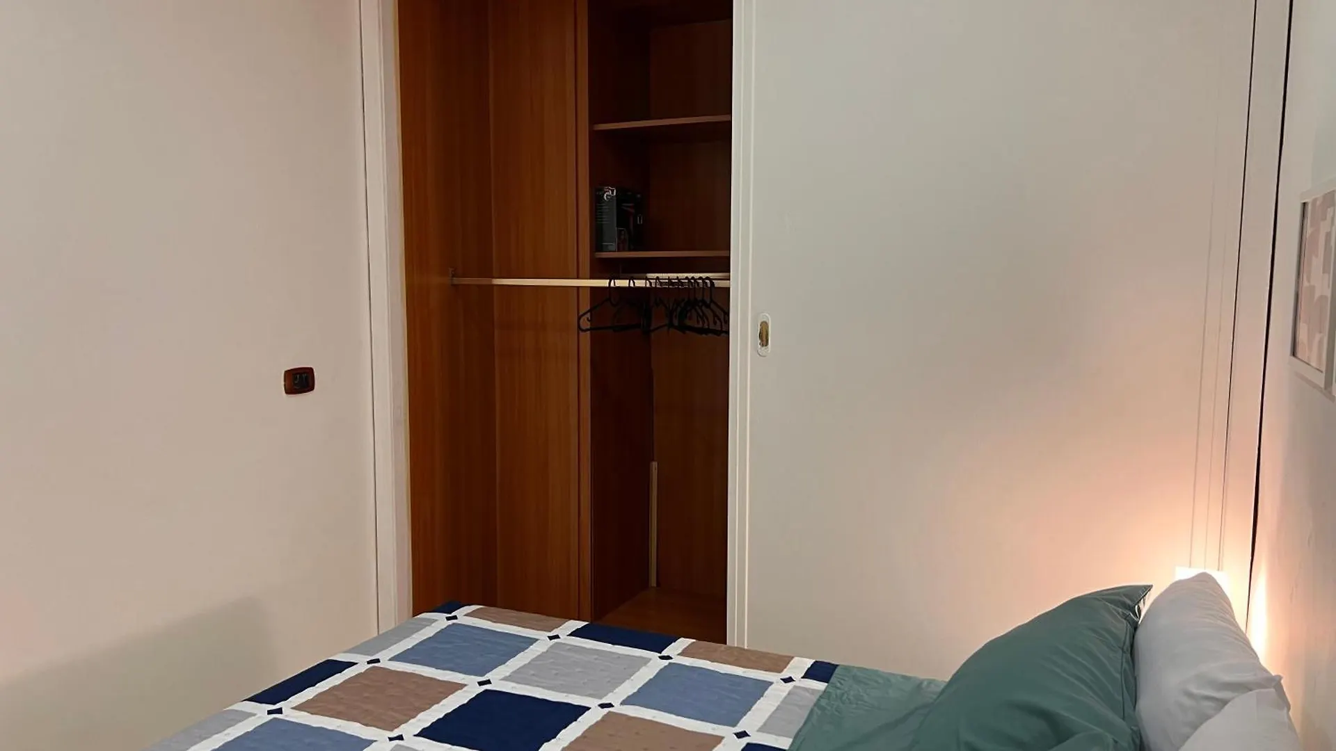 Casa Tua Al Centro Di Napoli Apartment Italy